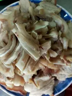 Cơm thịt luộc  - 40.000 ₫ tại Cơm Bình Dân - Bùi Thị Xuân