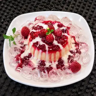 Hình ảnh Bánh flan phúc bồn tử