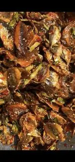 Hình ảnh Cá Chỉ Vàng Rim Lá Chanh - 200gr