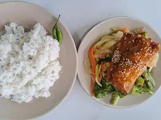 Cơm tàu hũ ky cuộn (1 cuộn) - 32.000 ₫ tại Chay Tuệ Tâm - Sinh Tố Nước Ép - Đường 46