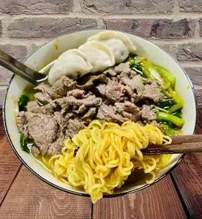 Hình ảnh Mì bò sủi cảo