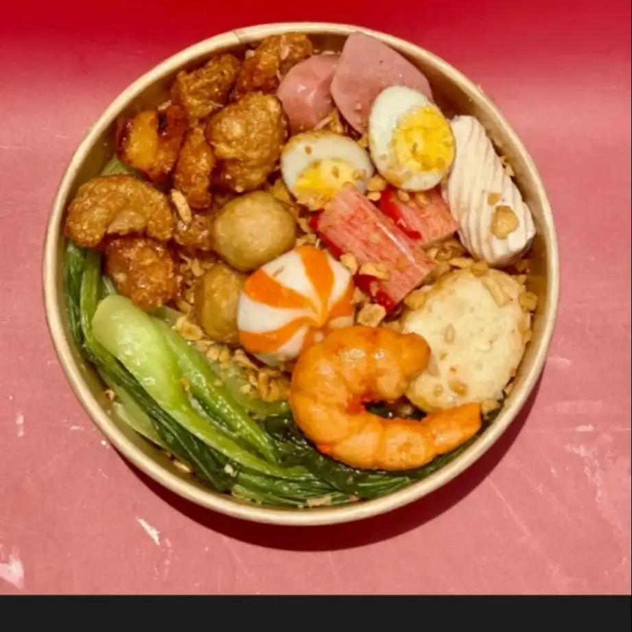 Hình ảnh Mì trộn thập cẩm