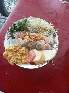 bánh cuốn tôm  - 49.000 ₫ tại Bánh Cuốn Nóng Quỳnh Như - Lê Quang Định