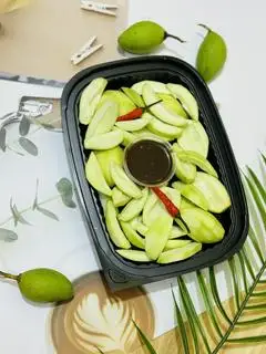 Hình ảnh Xoài non chấm mắm ruốc size Trung