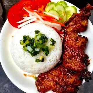 Cơm sườn - 50.000 ₫ tại Cơm Tấm Anh Chị Béo - Hoàng Diệu