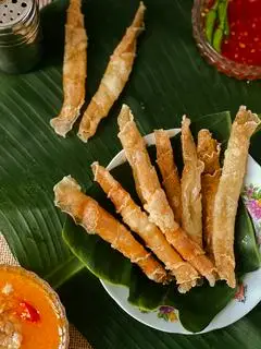 Bánh giòn - 18.000 ₫ tại Bếp Lê Gia - Nem Nướng Nha Trang - Trần Xuân Soạn
