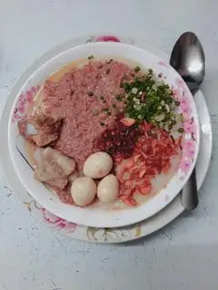 Cháo sườn bằm trứng cút rim - Tặng Quẩy  - 45.000 ₫ tại Cháo Sườn Ngọc Bích