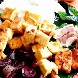 Hình ảnh Bún Đậu Thịt Luộc, Chả Cốm, Dồi Rán
