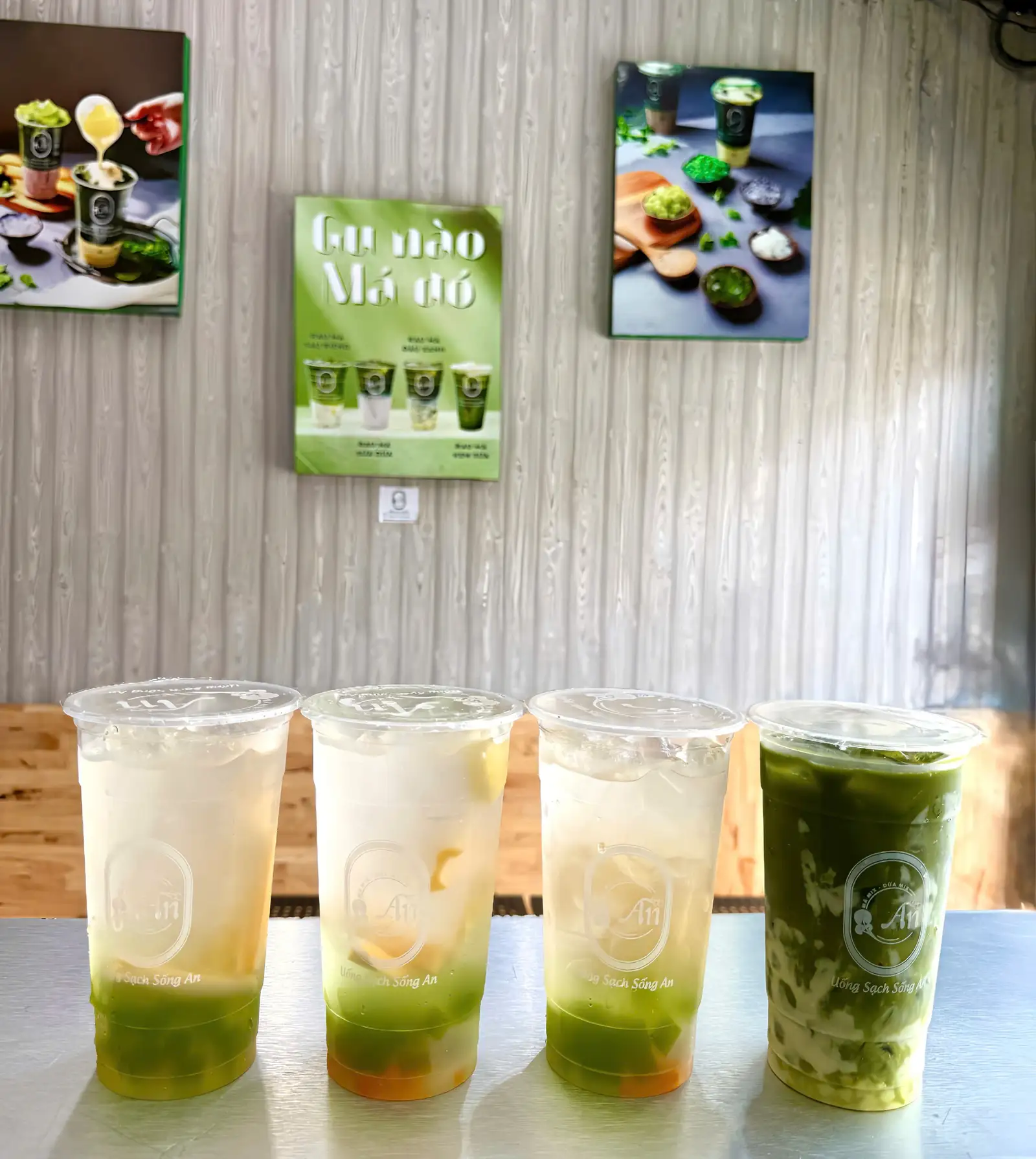 Hình ảnh Nước Dừa Tươi Nhiệt Đới - Size L : 700ml 