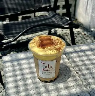 Hình ảnh Trà sữa kem trứng