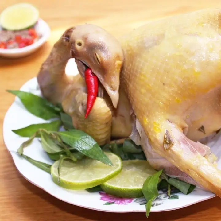 Gà Hấp Muối Lá Chanh Nửa Con - Hấp Nóng - 129.000 ₫ tại An 2 - Gà Ủ Muối Hoa Tiêu - Phạm Thế Hiển