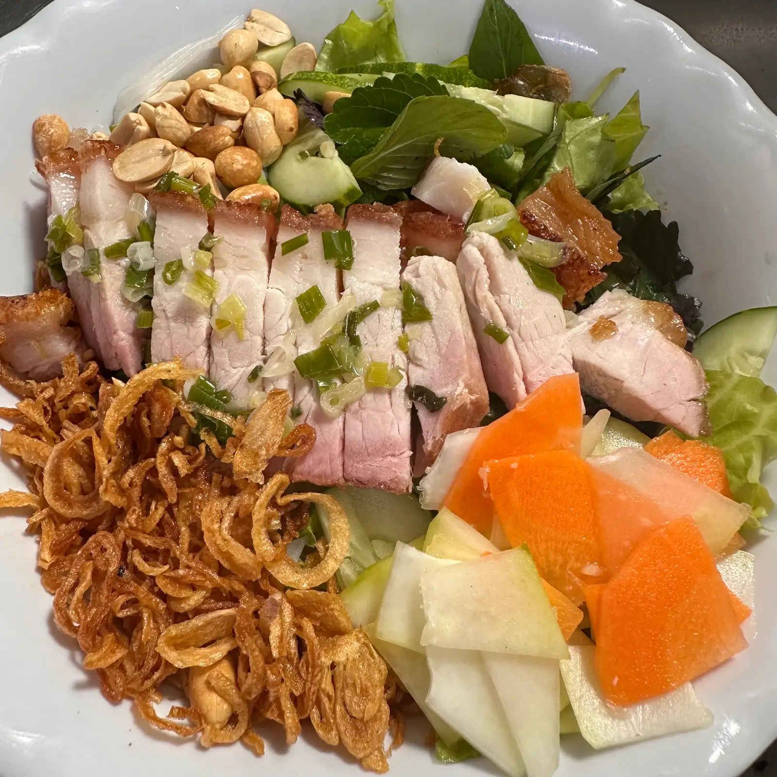 Bánh Hỏi Heo Quay - 65.000 ₫ tại Bún Chả Hà Nội 168B - Nguyễn Gia Trí