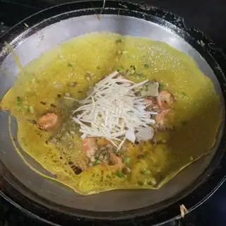 Bánh xèo củ hủ dừa Tôm Thịt (Pancakes with coconut with shrimp and meat) - 65.000 ₫ tại Bánh Xèo Ba Híu - Đường Số 12