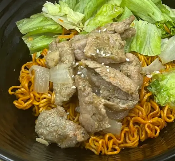 Hình ảnh Mì HÀN QUỐC TRỘN heo xào xả LVS