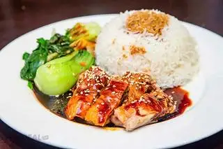 Hình ảnh Cơm vịt quay no ú