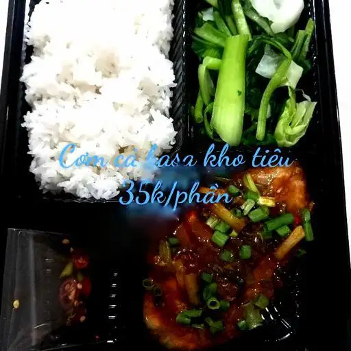 Cơm cá basa kho tiêu - 55.000 ₫ tại Nấm Hương - Cơm Văn Phòng - Bế Văn Đàn