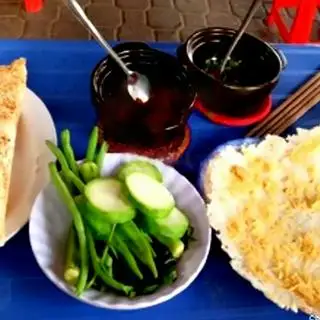 Cơm cháy chà bông - 45.000 ₫ tại Cơm Cháy Kho Quẹt - Lâm Văn Bền