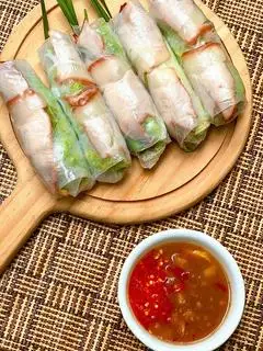 Combo 10 gỏi cuốn thịt( dùng mắm mêm) - 80.000 ₫ tại Quán Bún Riêu Gỏi Cuốn Bà Út - Đường 16