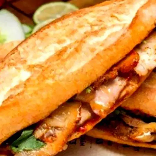 Hình ảnh Bánh mì Hội An đặc biệt