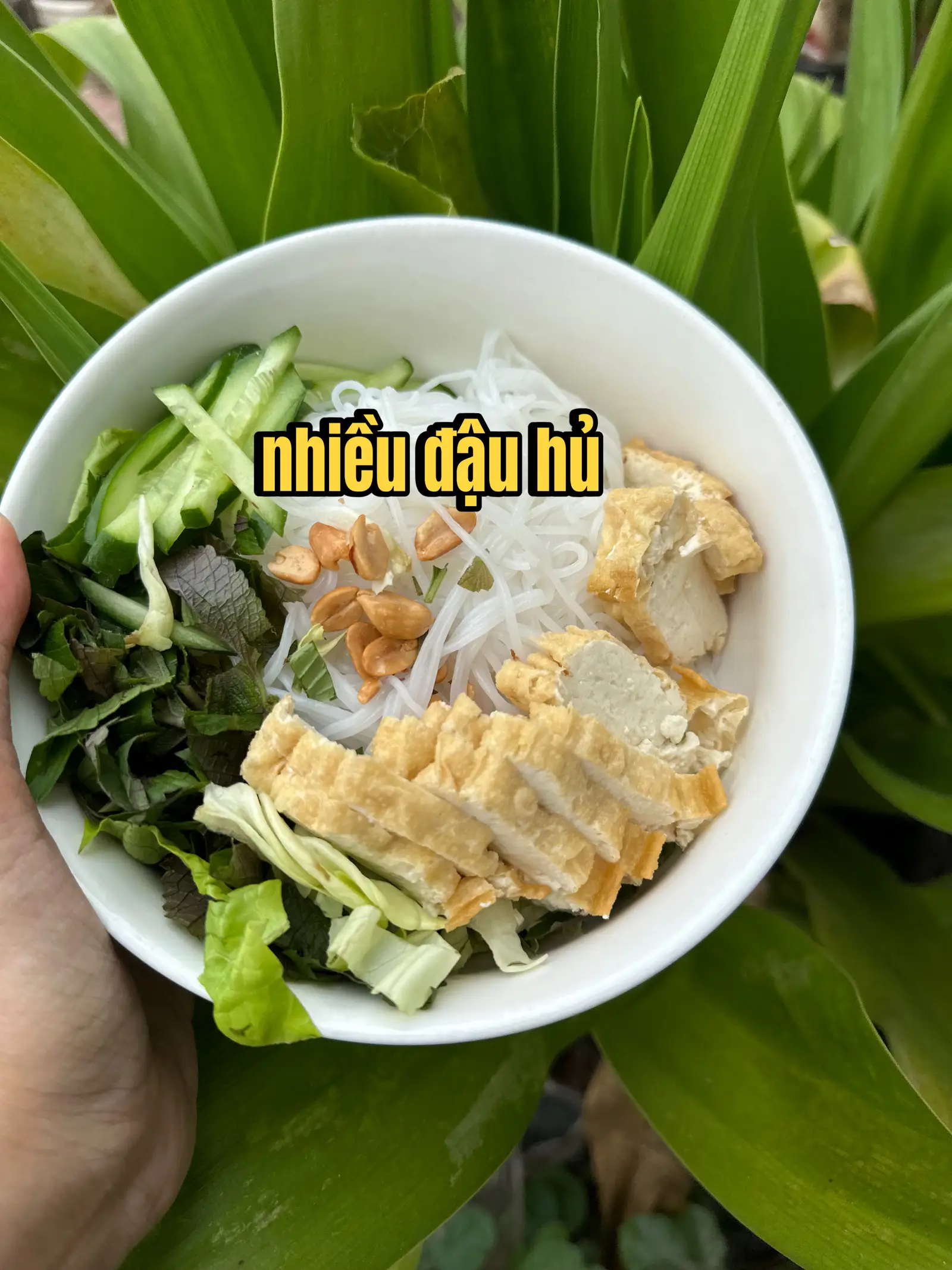 Bún nước tương đậu hủ - nhiều đậu hủ - 34.000 ₫ tại Quán Cô Bông - Bún Nước Tương & Bột Chiên - Trần Xuân Soạn