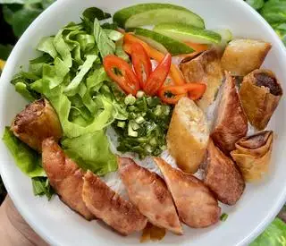 Bún Nem Nướng - Chả Giò - 46.000 ₫ tại Bún Thịt Nướng & Bánh Mì Thịt Nướng - Tiểu Bông - Đường 45