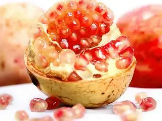 Nước ép lựu  - 45.000 ₫ tại Nước ép - Sinh tố - Trà - Cà phê - Saigonviet Coffee & Tea