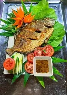 Hình ảnh Cá Dìa Nướng Muối Ớt