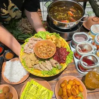 LẨU RIÊU CUA ĐỒNG (LƠN) 4 người - 599.000 ₫ tại LẨU RIÊU CUA ĐỒNG HÀ NỘI - Đường Số 25A