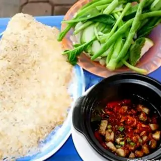 Cơm cháy rau luộc kho quẹt - 50.000 ₫ tại Cơm Cháy Kho Quẹt - Lâm Văn Bền