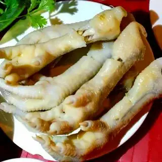 Hình ảnh Chân gà luộc