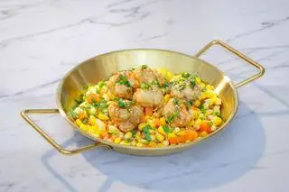 Chả mực xào bắp phô mai (xốt ngọt) - 50.000 ₫ tại Chả Bà Dung - Bún Thái, Mì Trộn, Hủ Tiếu - Đường Số 45