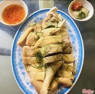 Hình ảnh Gà chặt nguyên con (không cháo gỏi )
