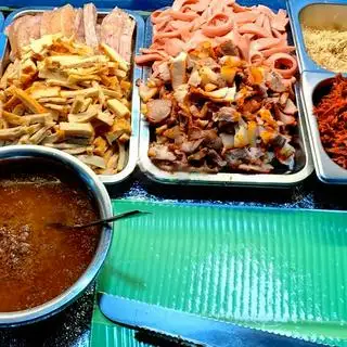 Hình ảnh Bánh mỳ thập cẩn
