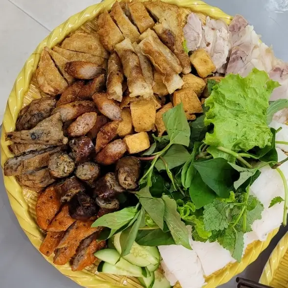 Bún Đậu Bụng Bự 2 người 8 món - 134.000 ₫ tại Bún Đậu Mắm Tôm Anh Bụng Bự - Trương Phước Phan