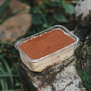 Hình ảnh Bánh Tiramisu Cacao Cốt Bông Lan Chiffon - 189g