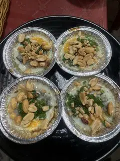 Hình ảnh Hàu chén nướng trứng 