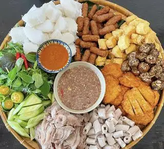 Hình ảnh Bún Đậu thập cẩm lớn (Tặng 1 nước uống)
