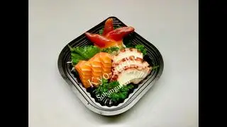 Hình ảnh Sashimi : ( 3 cá hồi + 3 bạch tuộc + 3 sò đỏ)