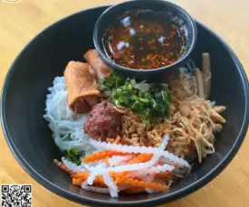 Bún thịt nướng đặc biệt - 52.000 ₫ tại Ken's House - Tea, Coffee & Fastfood - Lý Chiêu Hoàng