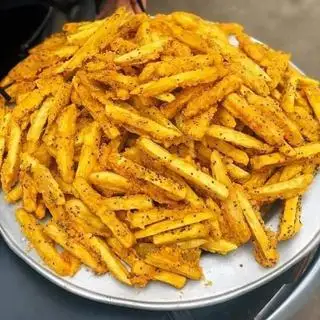 Khoai lang mè lắc phô mai - 200 Gram - 28.000 ₫ tại Ăn Vặt Cô 2