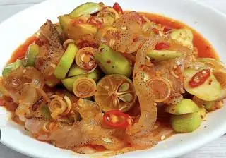 Sứa  - 65.100 ₫ tại  Chân Gà Sốt Thái Bà Nù - Trần Hưng Đạo