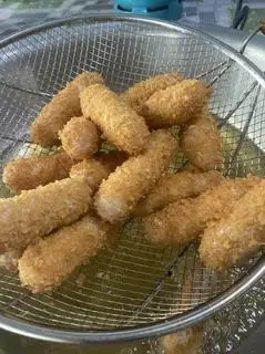Nem chua rán - 20.000 ₫ tại Cá Viên Chiên Sumi