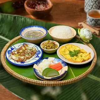 Set Cơm Ba Rọi Chiên Mắm Sả  - 85.000 ₫ tại Cơm Nhà Express - Cơm Ship Văn Phòng & Cơm Phần - Thành Thái