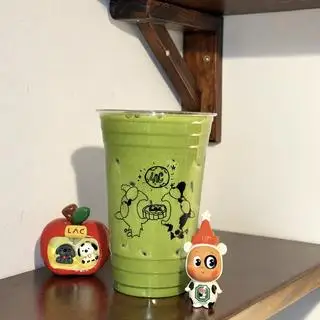 Hình ảnh Matcha cold whisked Oatside