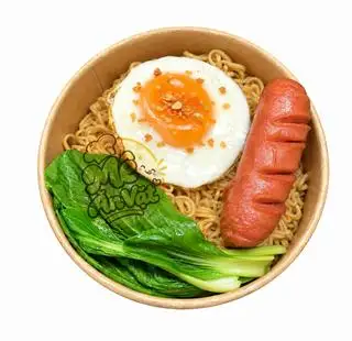 Hình ảnh Mì Trộn Indomie Xúc Xích + Trứng Ốp La