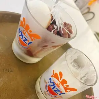 Hình ảnh Combo 6: 2 Sữa Chua Đậu Đỏ 2 Sữa Chua Nếp Cẩm tặng 1 Chuối khô