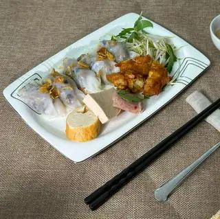 Bánh cuốn đặc biệt - 53.000 ₫ tại Bánh Cuốn Nóng Hồng Thư - Lê Văn Sỹ