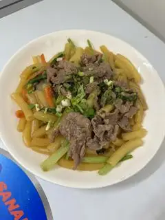 Hình ảnh Nui Xào Bò