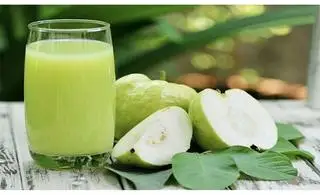 Nước ép ổi - 35.000 ₫ tại Tiệm Nem Nướng Nha Trang Cuốn Là Dính - Âu Cơ 