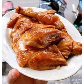 Hình ảnh gà hun khói 1/2 con ( ăn mát )